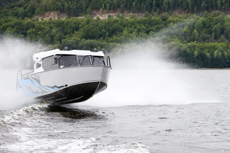 Катер REALCRAFT 700 Cabin, фото: 4