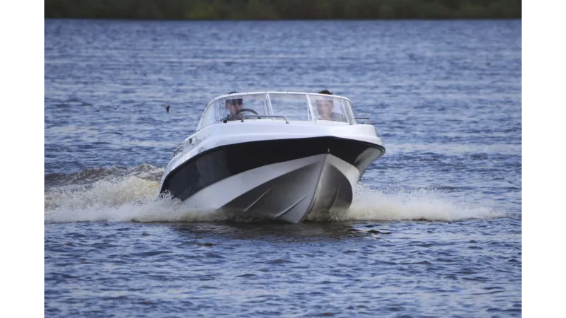 Стеклопластиковая лодка Neman-450 Open, фото: 10