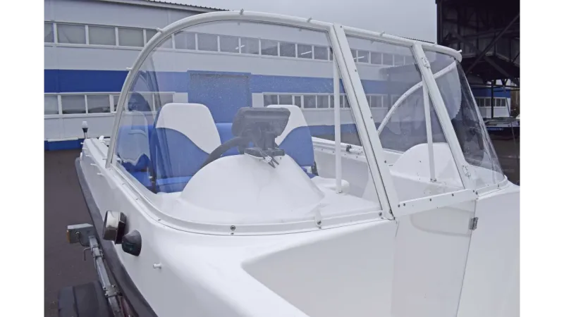 Моторная лодка Wyatboat-430DCМ (килевая), фото: 1