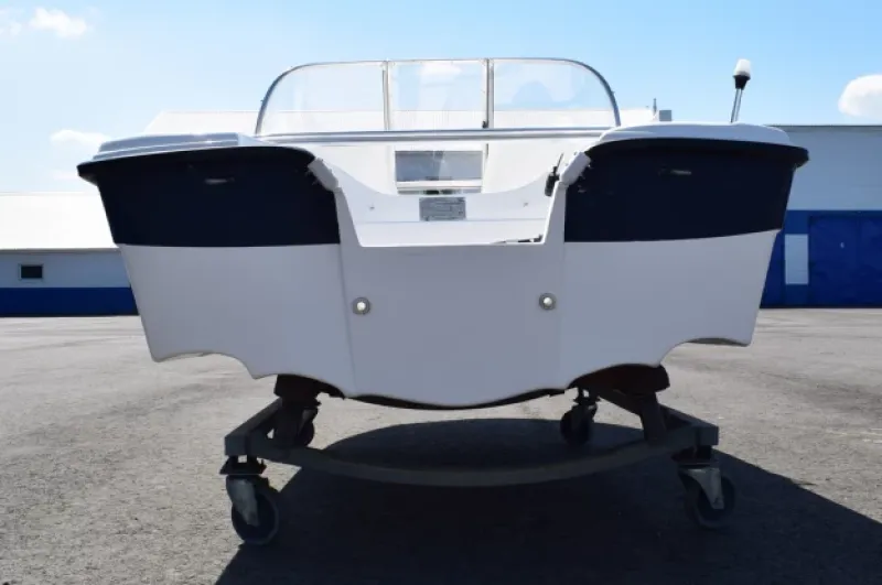 Wyatboat-430 DC (тримаран), фото: 13