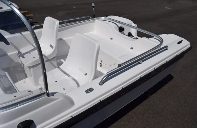 Wyatboat-430 DC (тримаран), фото: 5