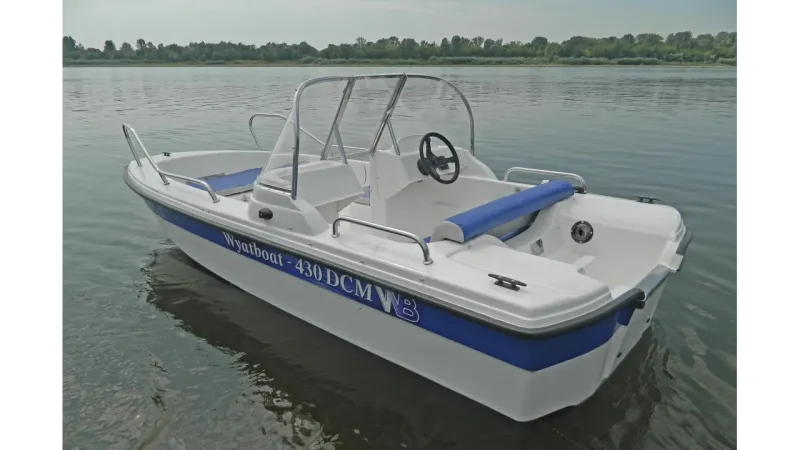 Wyatboat-430 DCM (тримаран), фото: 2