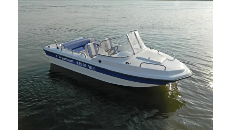 Моторная лодка Wyatboat-430 M (тримаран), фото: 5