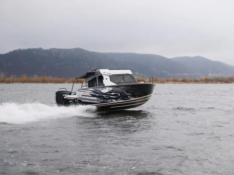 Алюминиевая лодка REALCRAFT 600 Cabin, фото: 65