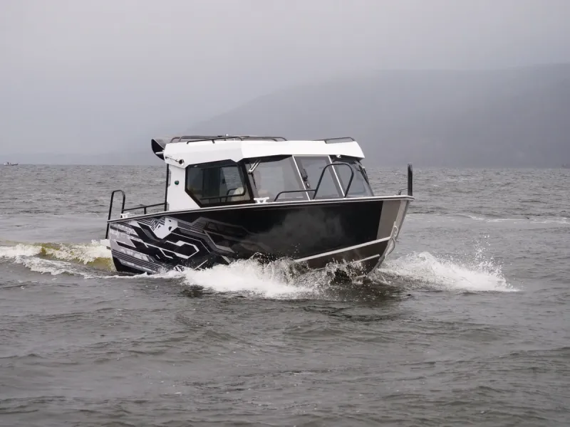 Алюминиевая лодка REALCRAFT 600 Cabin, фото: 55