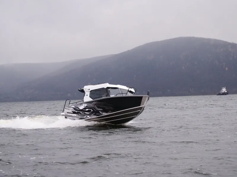 Алюминиевая лодка REALCRAFT 600 Cabin, фото: 54