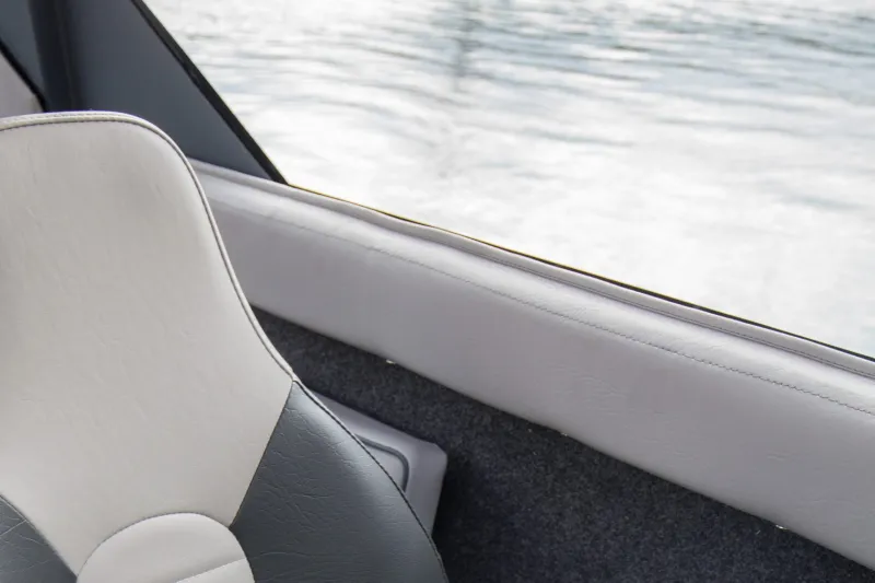 Моторная лодка REALCRAFT 600 Cabin, фото: 72