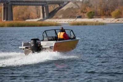 Лодка REALCRAFT 500 Fish