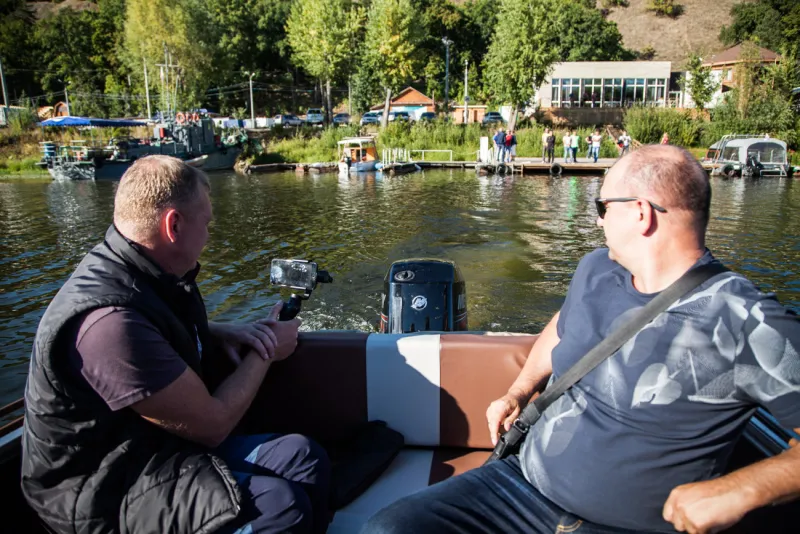 Моторная лодка REALCRAFT 440, фото: 1