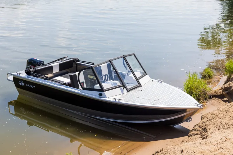 Моторная лодка Салют PRO 430 JET, фото: 2