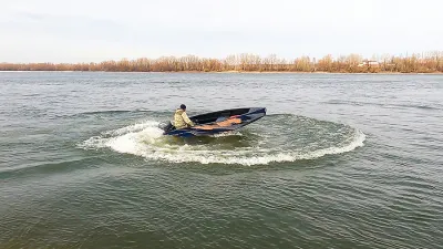 Каютный катер СМП БОТ 3500 обложка