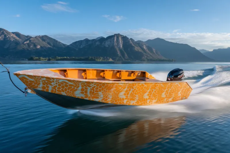 Пластиковая лодка Север 380, фото: 1