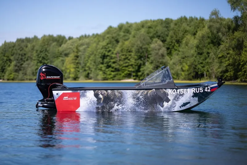 Пластиковая лодка Ермак 530 Jet, фото: 2