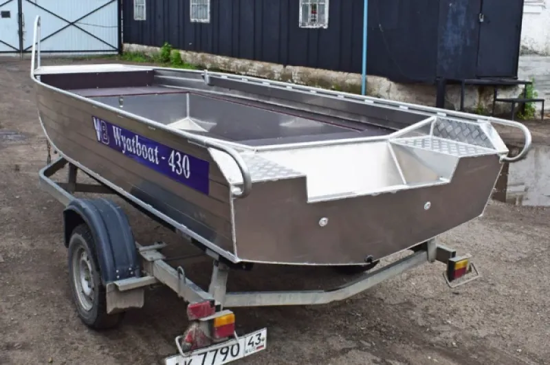 Моторная лодка Wyatboat-430 Master, фото: 21