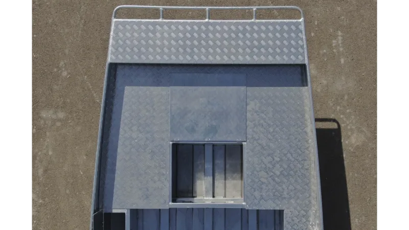 Алюминиевая лодка Neman-520 Jonboat, фото: 7