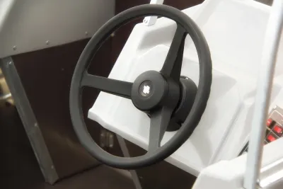 Алюминиевая лодка Wyatboat-460 T DCM обложка