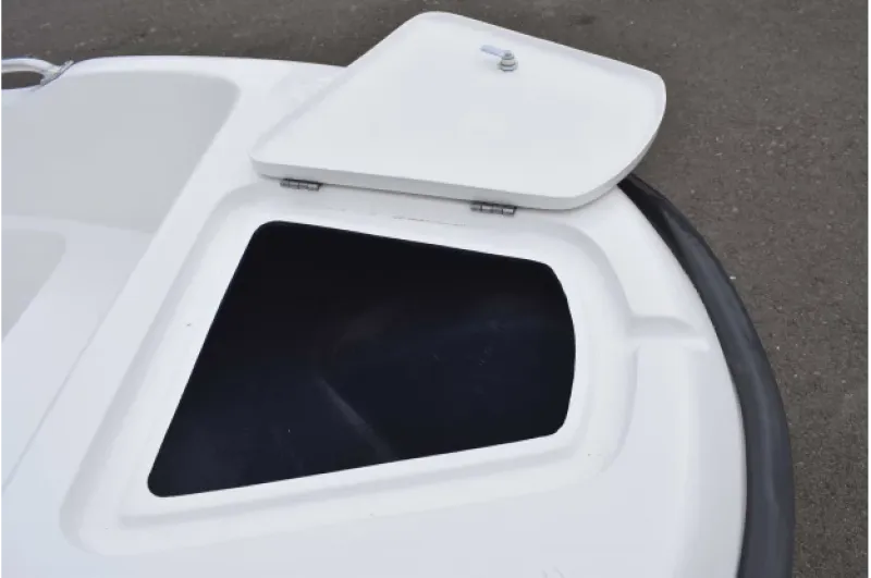 Стеклопластиковая лодка Пингвин New (тримаран), фото: 15