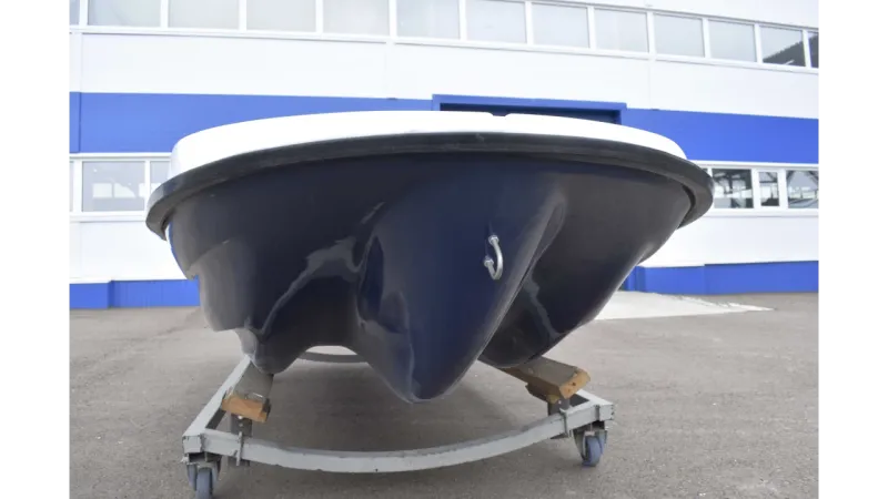 Стеклопластиковая лодка Пингвин New (тримаран), фото: 7