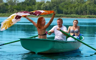 Лодка Голавль