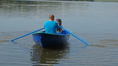 Стеклопластиковая лодка Стеклопластиковая лодка Голавль обложка