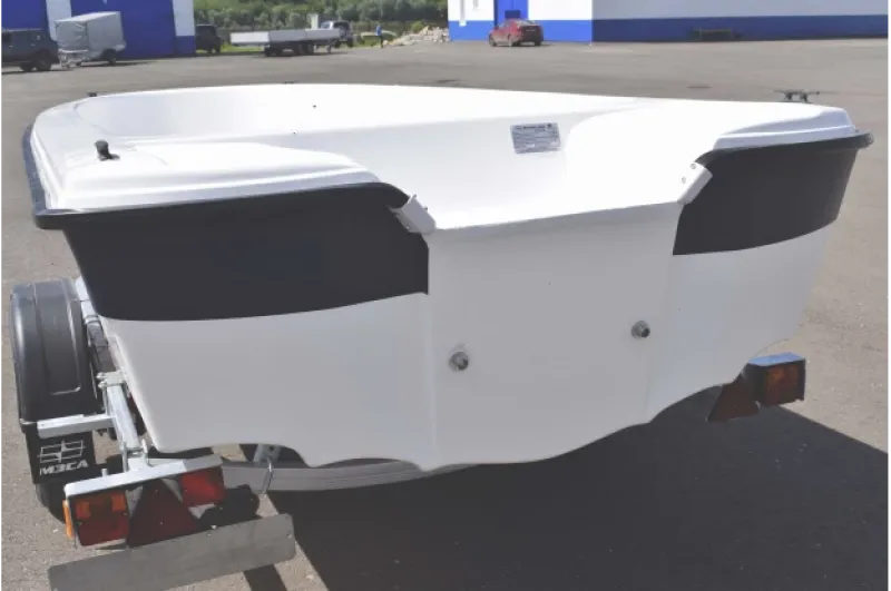 Стеклопластиковая лодка Wyatboat 430 тримаран, фото: 11