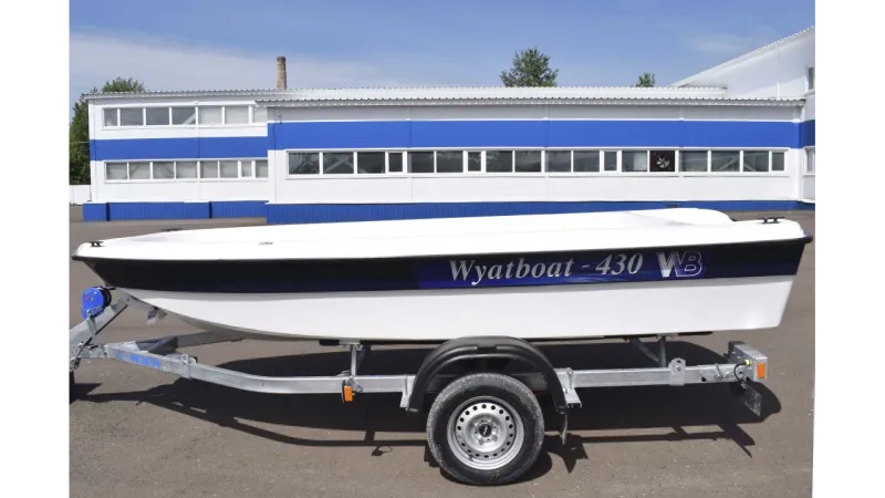 Стеклопластиковая лодка Wyatboat 430 тримаран, фото: 6