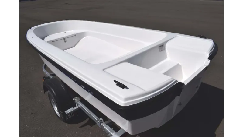 Стеклопластиковая лодка Wyatboat 430 тримаран, фото: 1