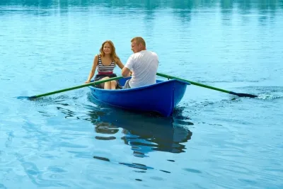 Дельфин обложка