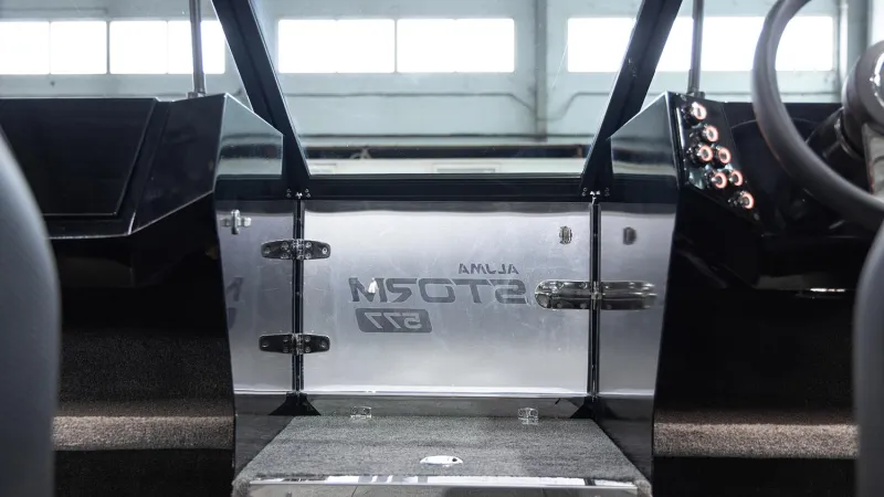 Алюминиевая лодка Aluma Storm 517, фото: 90