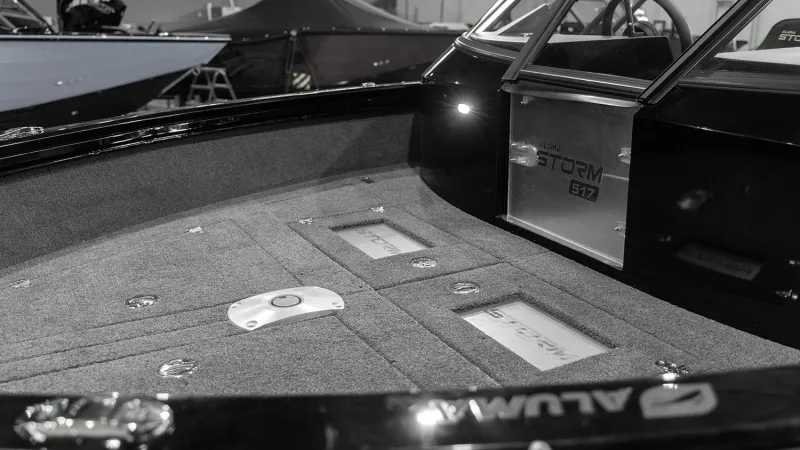 Алюминиевая лодка Aluma Storm 517, фото: 2