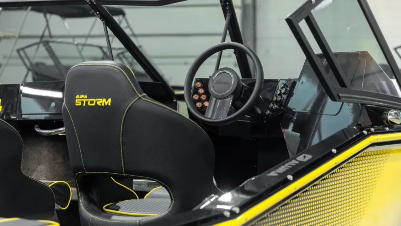 Алюминиевая лодка Aluma Storm 517, фото: 1