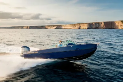 Лодка Aluma Dream 6500