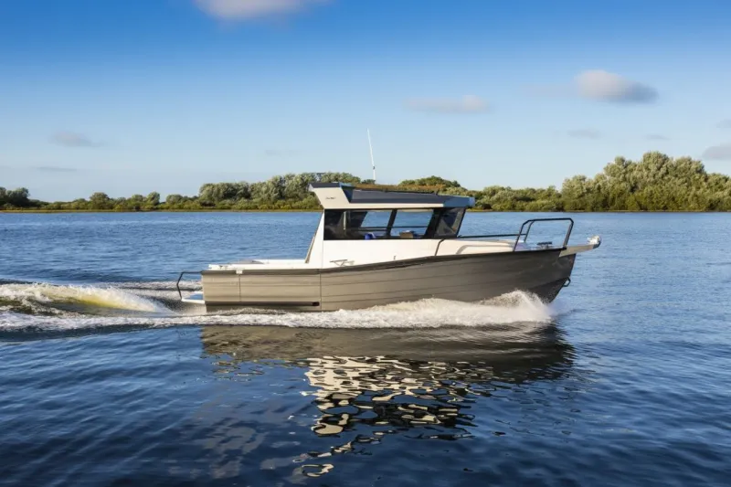 Катер KRASBOAT 670 HARDTOP, фото: 3