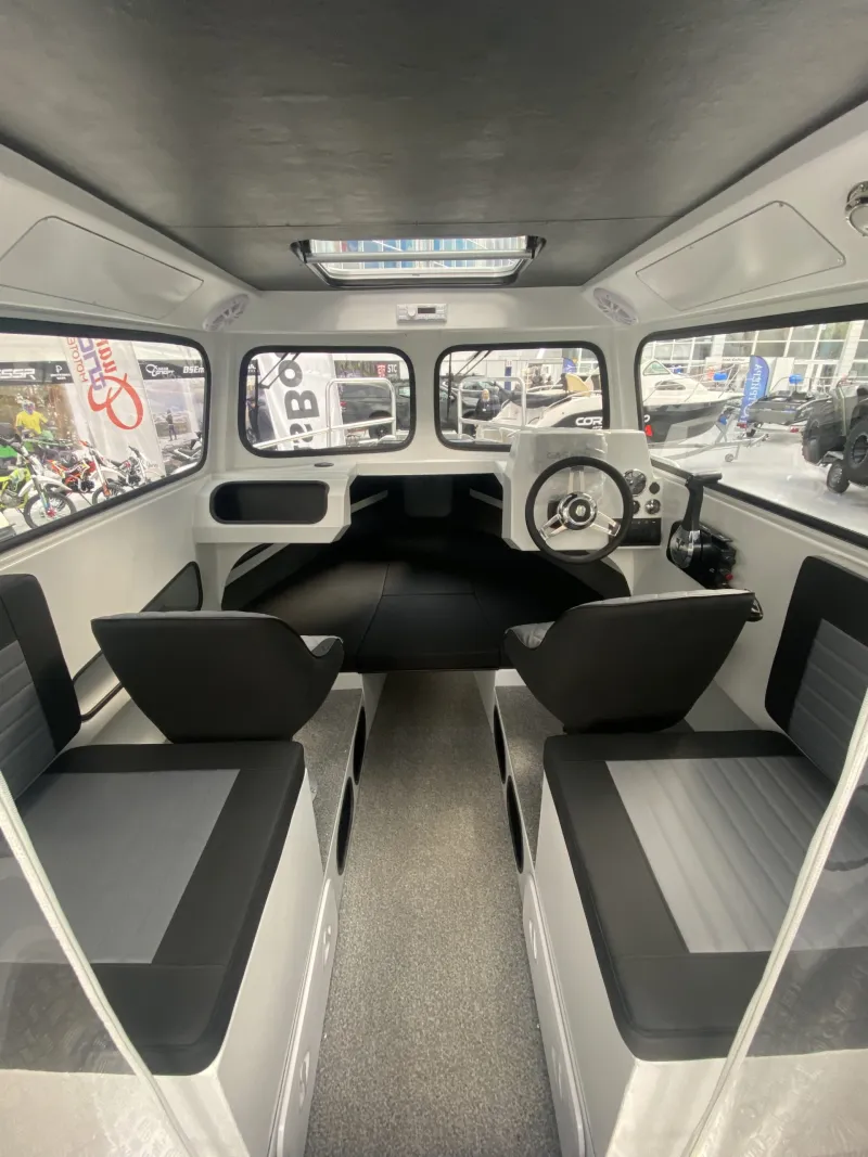 Катер KRASBOAT 670 HARDTOP, фото: 13