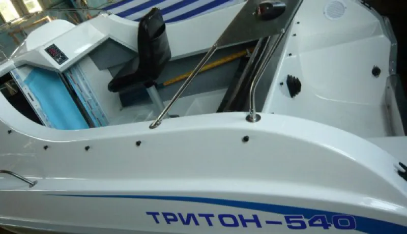 Пластиковая лодка Тритон-540, фото: 36