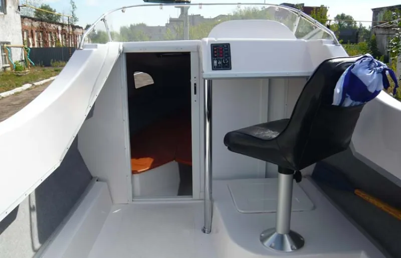 Пластиковая лодка Тритон-540, фото: 44
