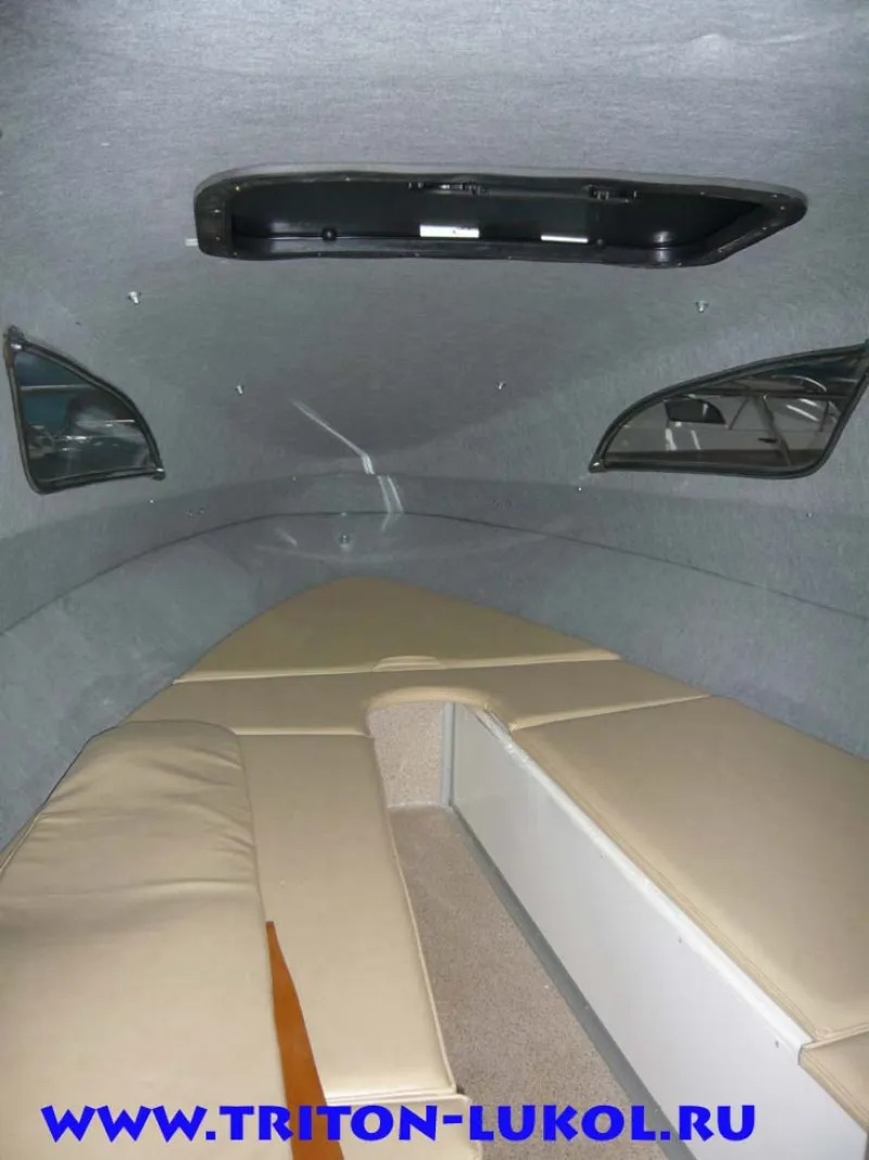 Пластиковая лодка Тритон-540, фото: 15