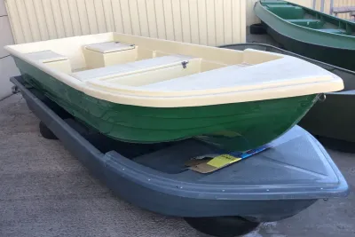 Лодка Riverboat 45 Omega