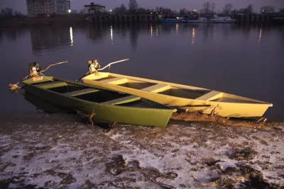 Лодка Riverboat 45 HUNTER